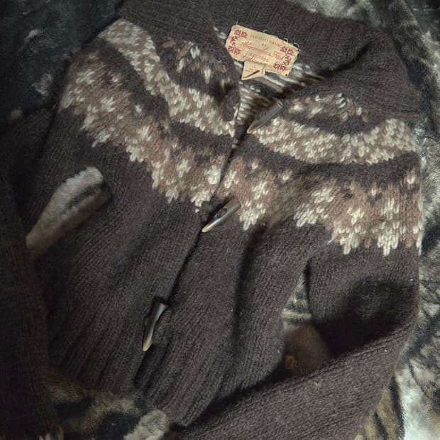 아베크롬비 코위찬 떡볶이 니트 가디건 L