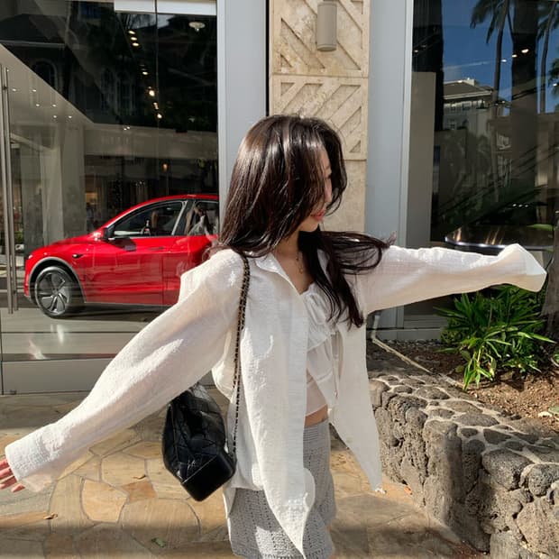 시예 Summer white shirt 썸머 화이트 셔츠