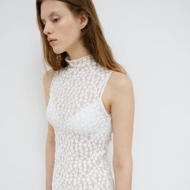 모노하 Fitted Lace Jersey Top (White)