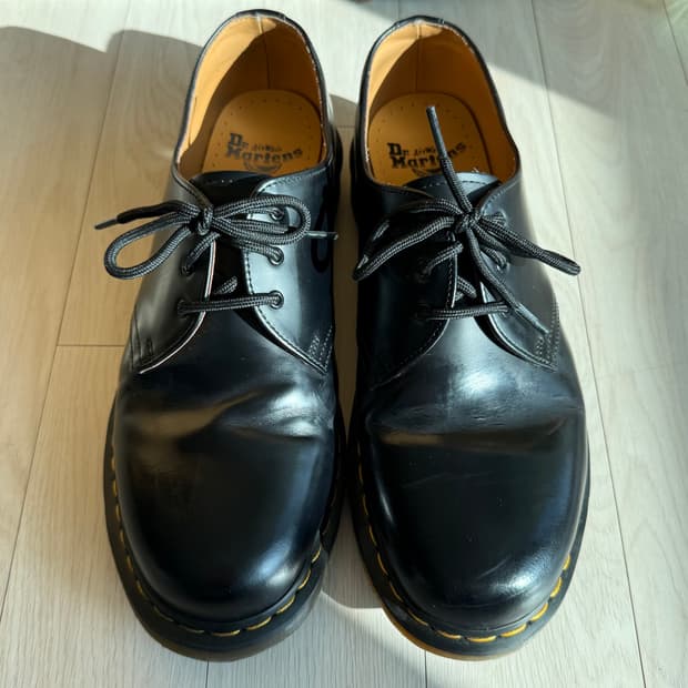 [280, UK 9] 닥터마틴 1461 스무스