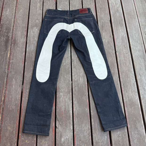 에비수 화이트 빅로고 데님팬츠