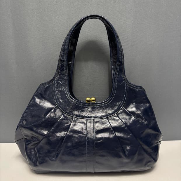 코치 쉘 에나멜 숄더백