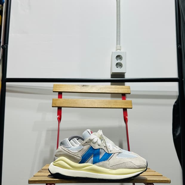 245) 뉴발란스 운동화 여성 여자 신발 57/40 스니커즈 블루