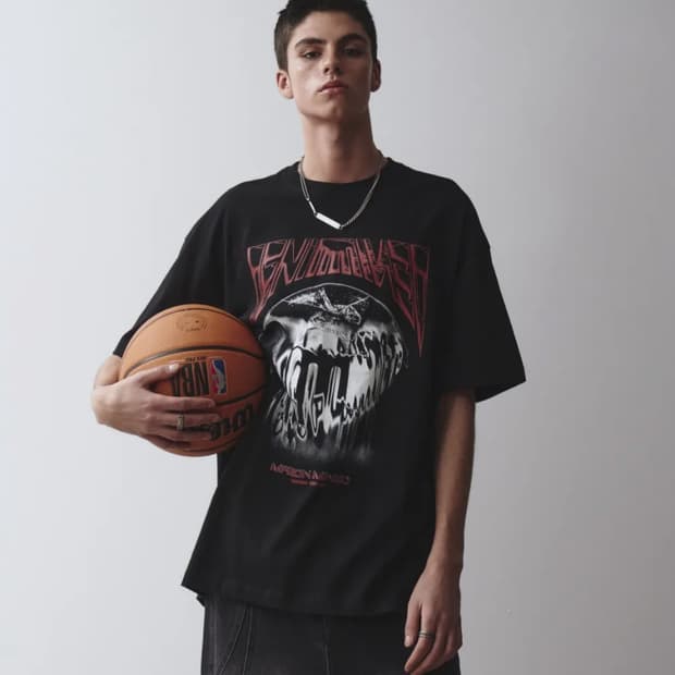 메종미네드 스티키 블랙 반팔 티셔츠 L