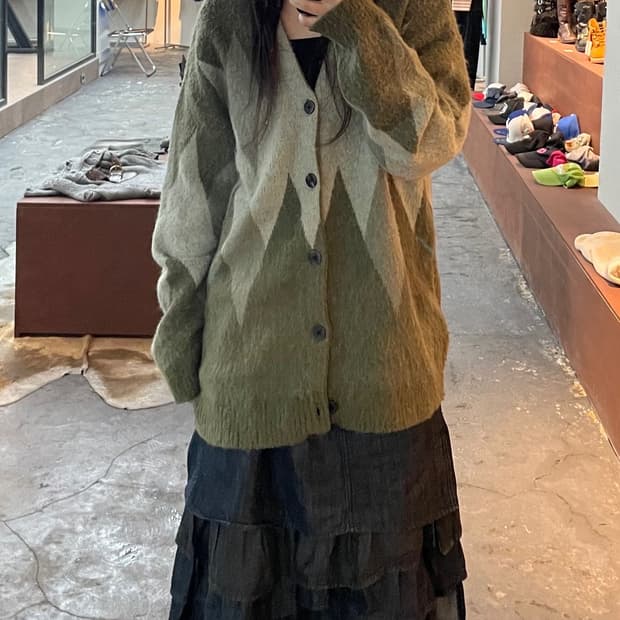 아트이프액츠 아가일 모헤어 니트 가디건 H626