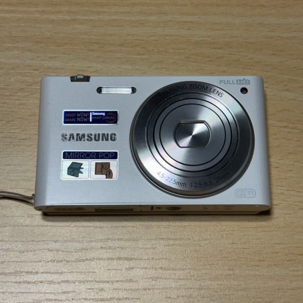 삼성 MV900F 미러팝 디카 화이트