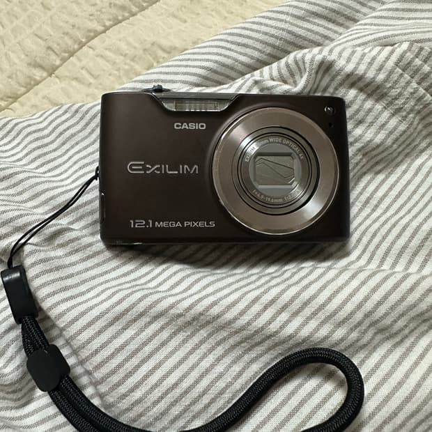 [상태 최상] 카시오 엑슬림 EX-Z450 빈티지 디카 (새 배터리/풀구