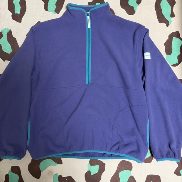 디스이즈네버댓 플리스