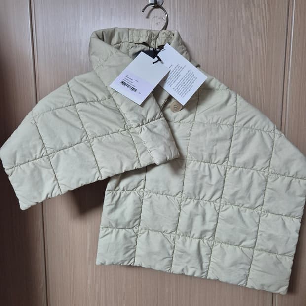 르메르 와디드 스카프 패딩 머플러