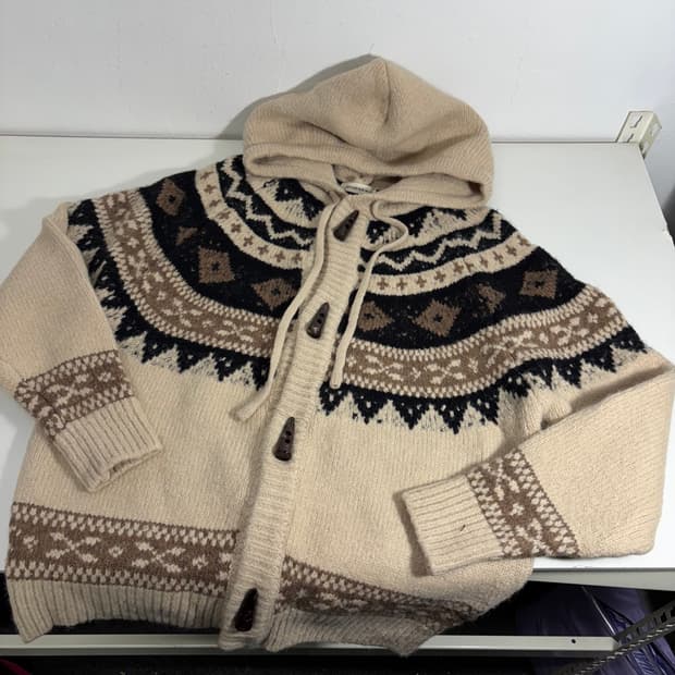 95 S 라퍼지스토어 라이트베이지 더플후드니트