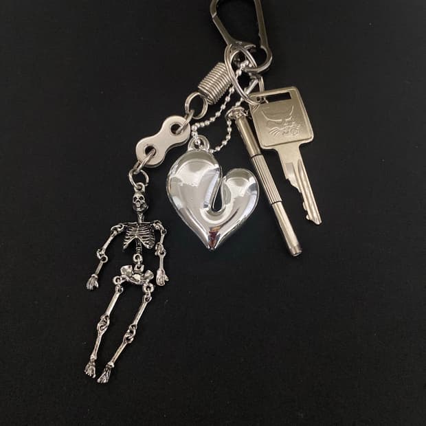 스켈레톤 키링