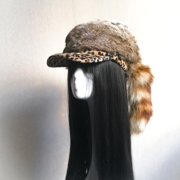 Real fur mixed leopard layered cap