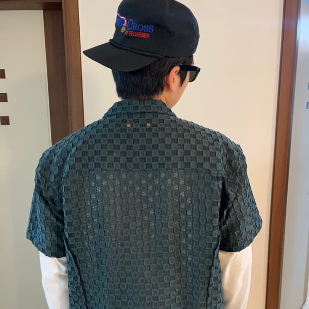 앤더슨벨 쉬어 스퀘어 오픈 칼라 셔츠 그린