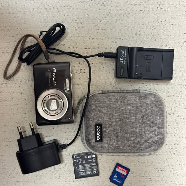 Casio exlim z400 카시오 엑슬림 z400 판매합니다
