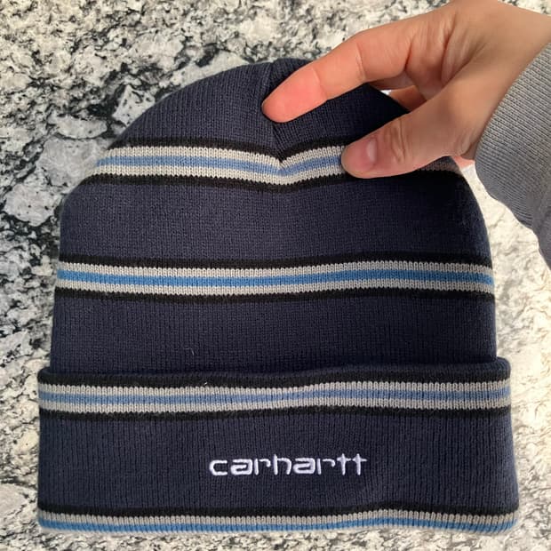 칼하트wip 스트라이프 비니 네이비