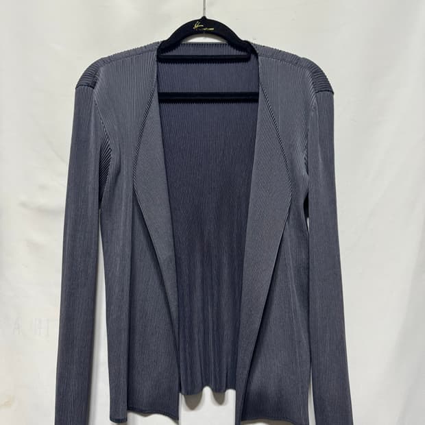 2 이세이미야케 플리츠플리즈 오픈 가디건