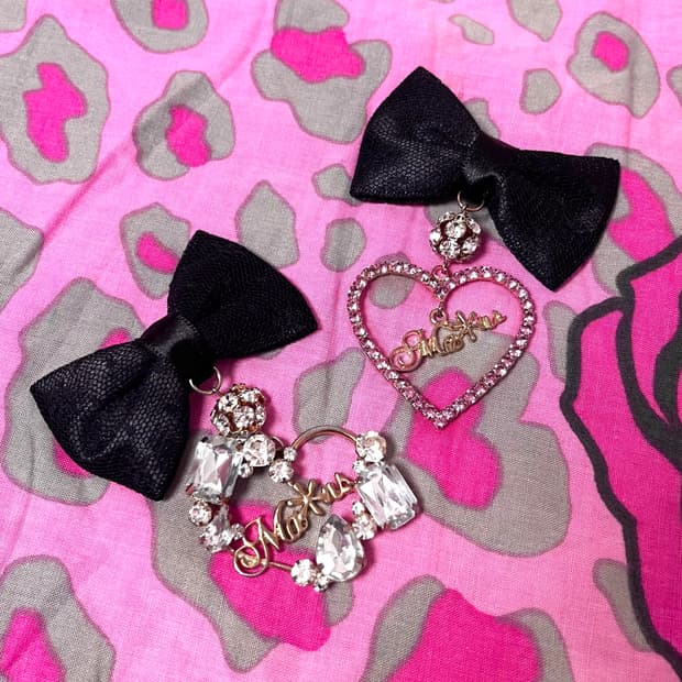 MA*RS마즈 큐빅스톤 하트참 미니 리본 헤어핀 히메로맨틱갸루 핀터109