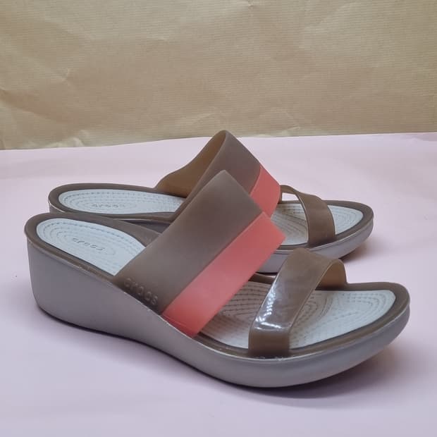 크록스 컬러블록 여성슬리퍼W6 230 굽5