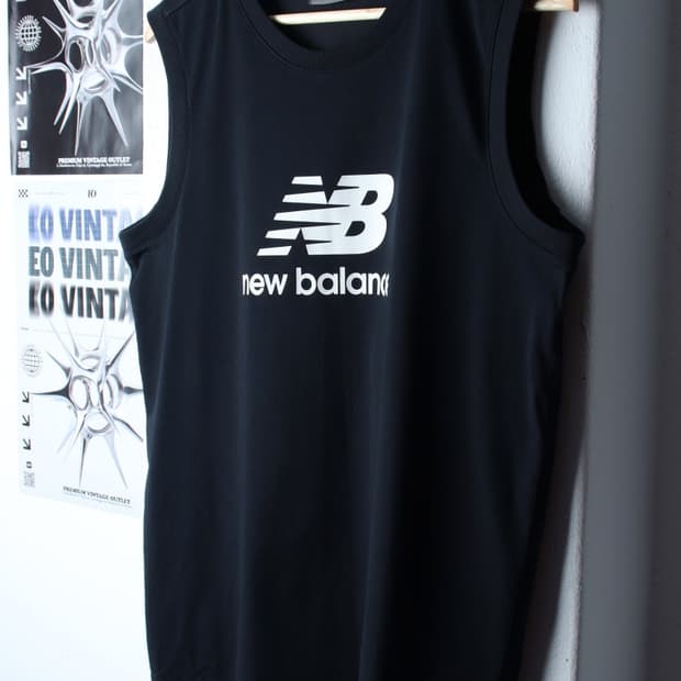 (L-XL) 뉴발란스 반팔 티셔츠 민소매 빅로고 블랙 러닝-H31347