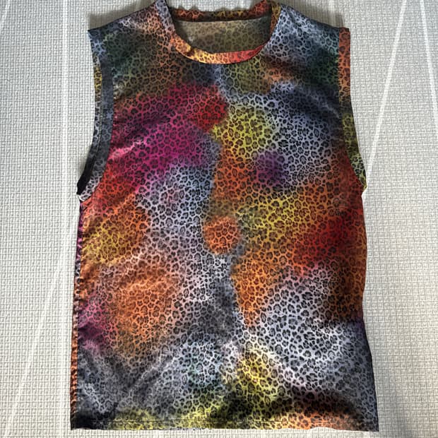 EPONYM 리미티드 멀티 레오파드 민소매티