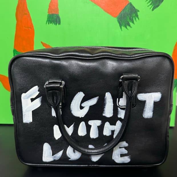 꼼데가르송 걸 페인트 백 블랙