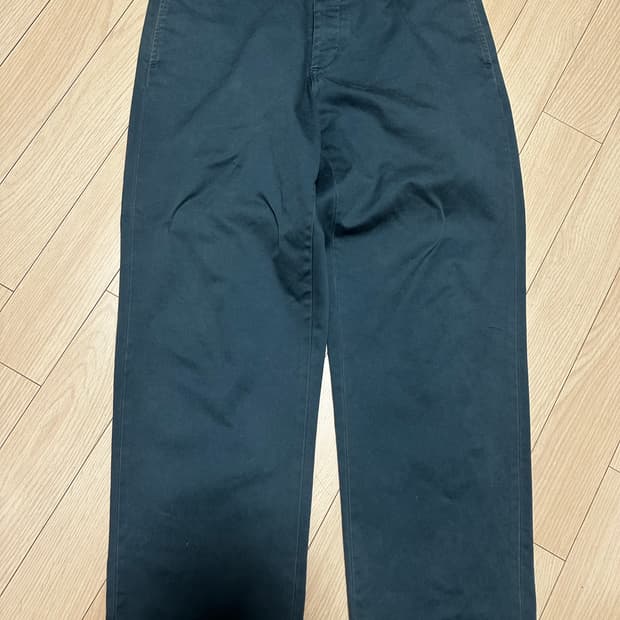 [32] 슈프림 핀업 걸 치노 슬레이트 