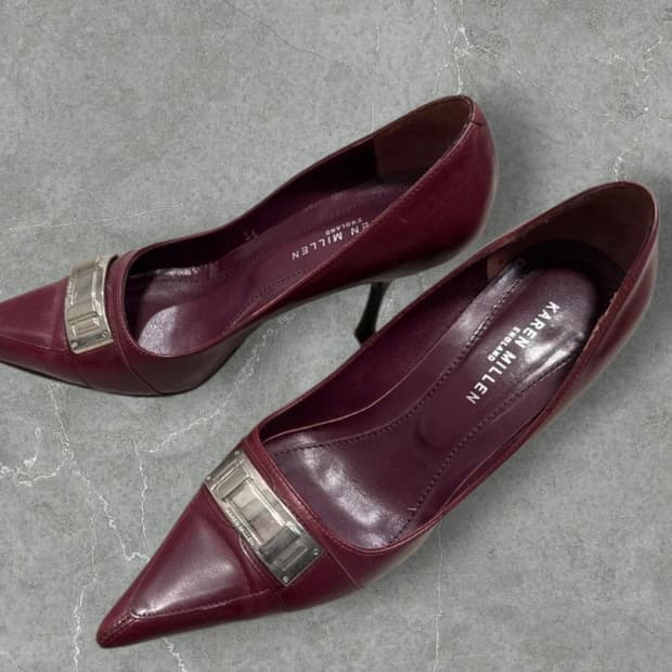 KAREN MILLEN정품 버건디 펌프스 36 메탈포인트 하이힐