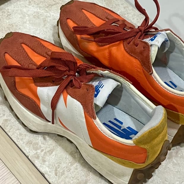 뉴발란스 327(240)