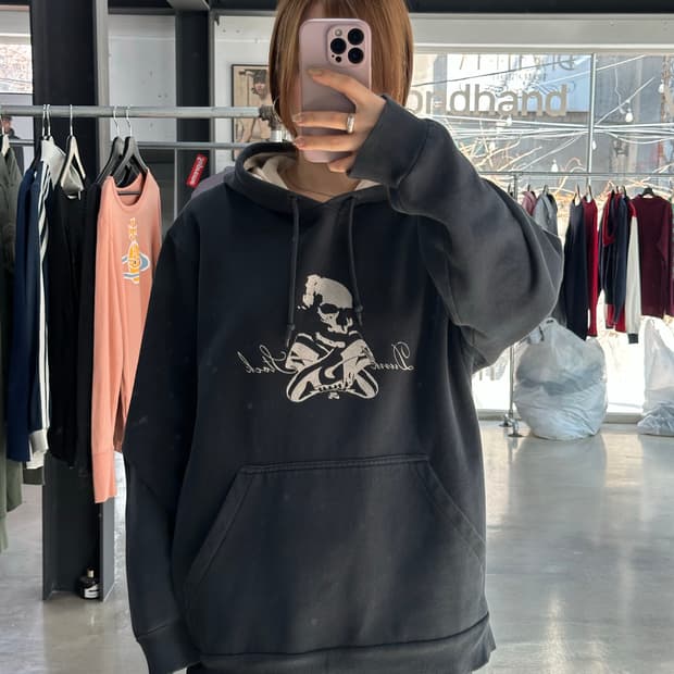 나이키 스컬로고 후드티