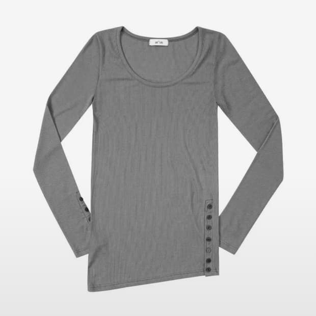 as”on DIAGONAL BUTTON T/ gray