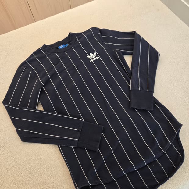 아디다스 스트라이프 긴팔 도코PS티셔츠 네이비 95