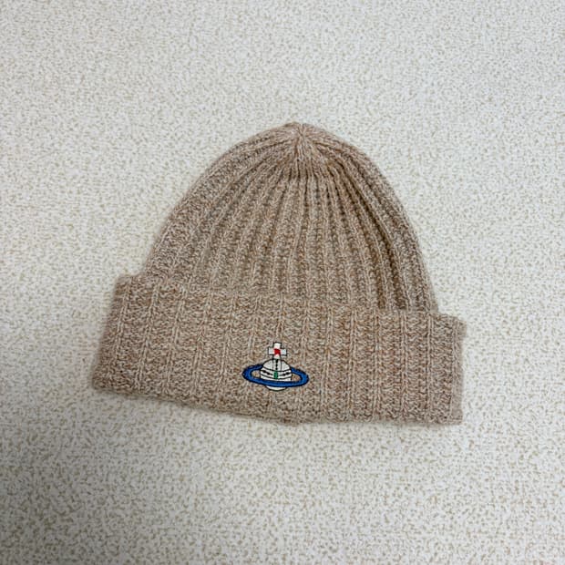 비비안웨스트우드 울 로고 비니