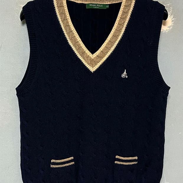 빈폴 여자 꽈배기 니트조끼 추동 S 90 55