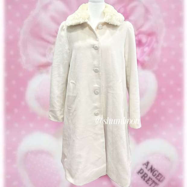 슈크림 히메갸루 얼스뮤직 퍼 코트