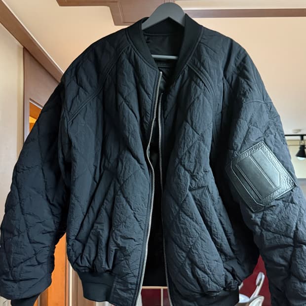  22fw 준지 퀄팅 리버시블 양면 마원 48