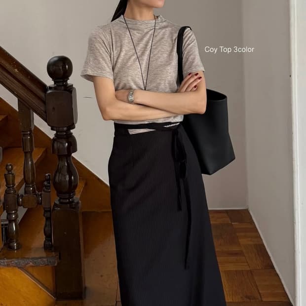 ORE 오어 스트라이프 맥시스커트