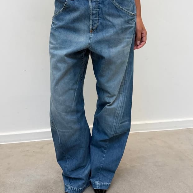 리바이스 10주년 엔지니어드진