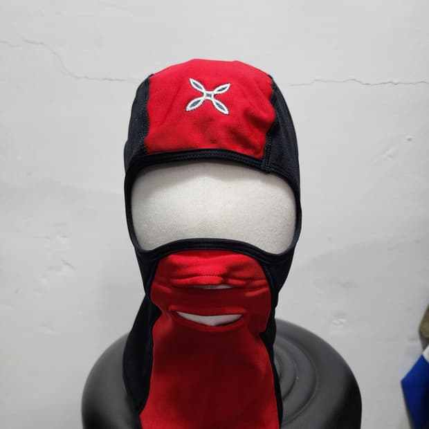 몬츄라 기능성 바라클라바 