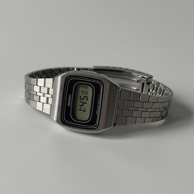 1980년대 빈티지시계 실버 스퀘어 디지털 쿼츠 여성