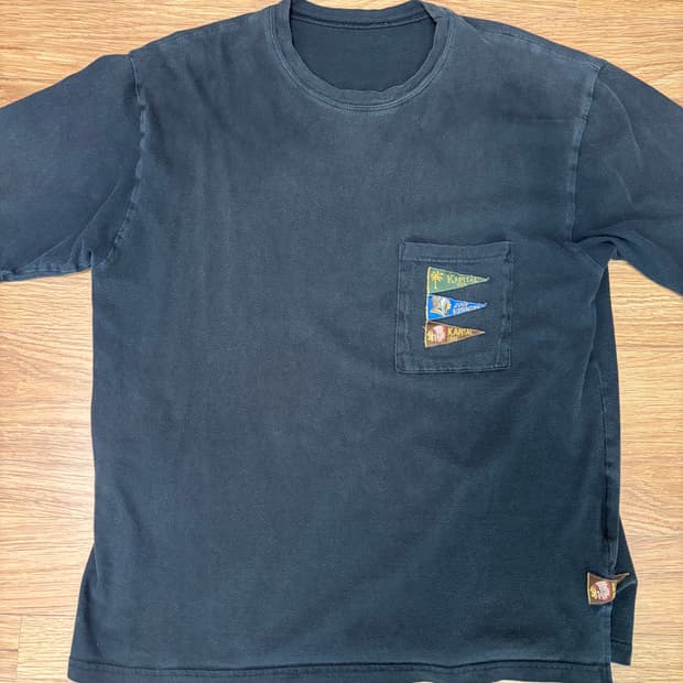 캐피탈 플레그 반팔티