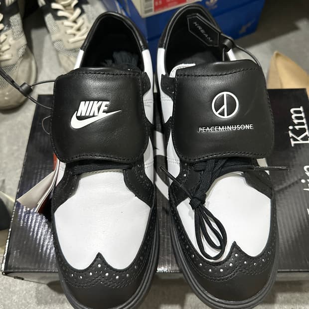 Nike x Peaceminusone Kwondo1 Black and W