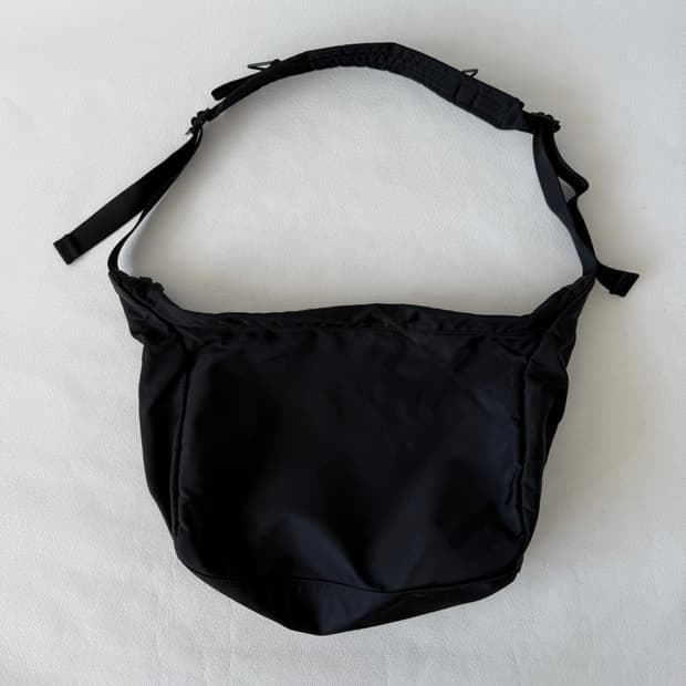 하아카이브(hah) 나일론 숄더 크로스백