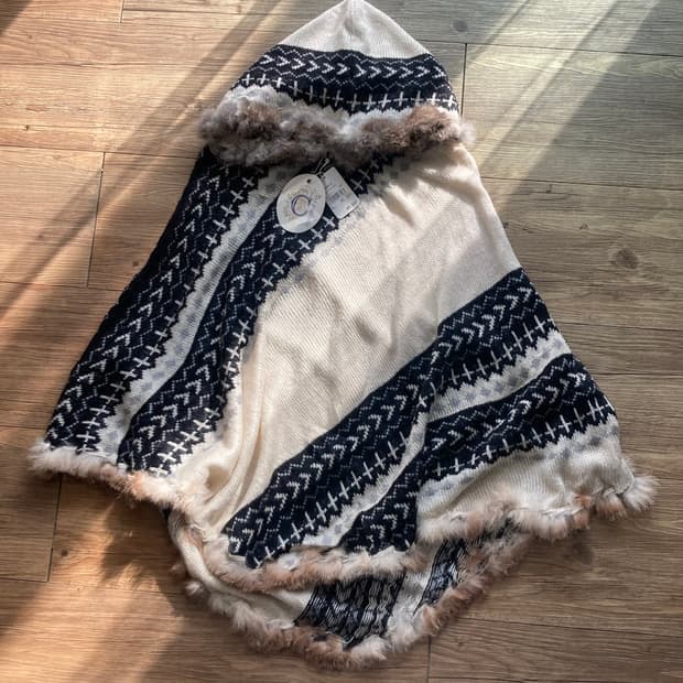 catedral Japan 에스닉 래빗 퍼 판초 케이프 미사용 새 상품