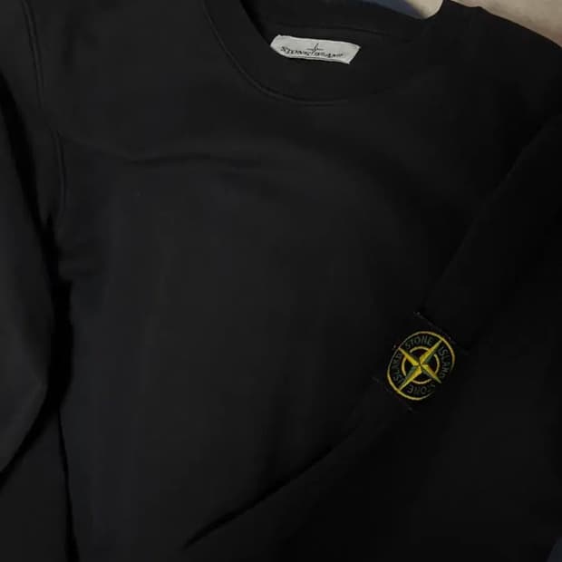 스톤아일랜드 맨투맨