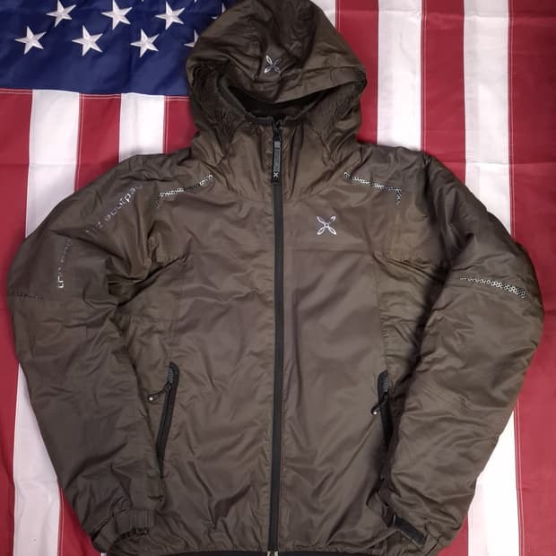 오리지날 일본판 프리마로프트 몬츄라 네비스K 자켓