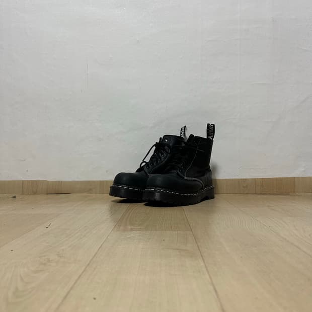 닥터마틴 1460 파스칼 ST