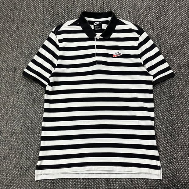 나이키 스트라이프 피케티셔츠 v5292