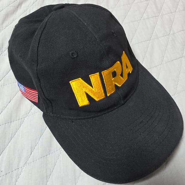 [OS] 빈티지 NRA 로고 블랙 6패널 캡 ver. 페이딩 컨디션