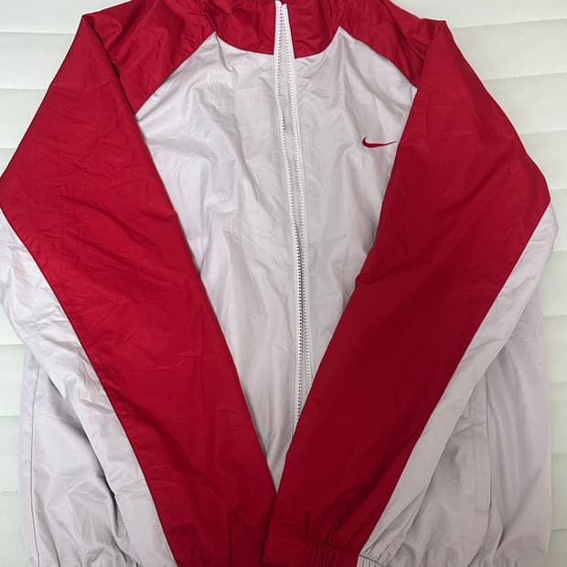 나이키 골프 화이트레드 바람막이 95