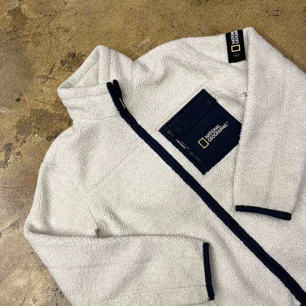 [정품/M] 내셔널지오그래픽 아이보리 후리스 자켓 b16